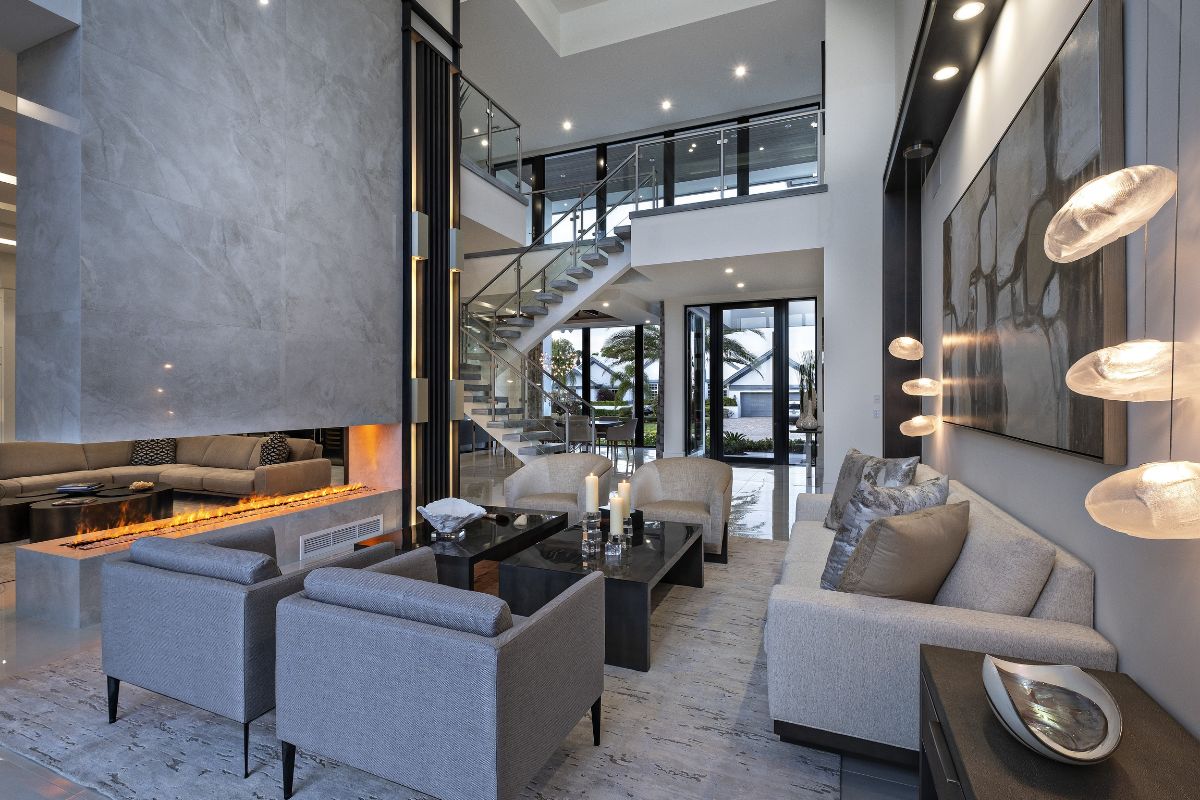 Why Water Vapor Fireplaces are Ideal for Commercial Spaces